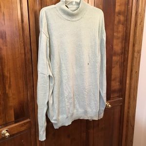 Lord & Taylor man’s pale green sweater shirt, size XXL, NWT,